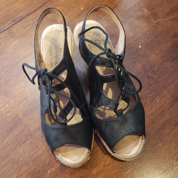 GAIMO SPAINISH WEDGE Espadrilles - Picture 2 of 8